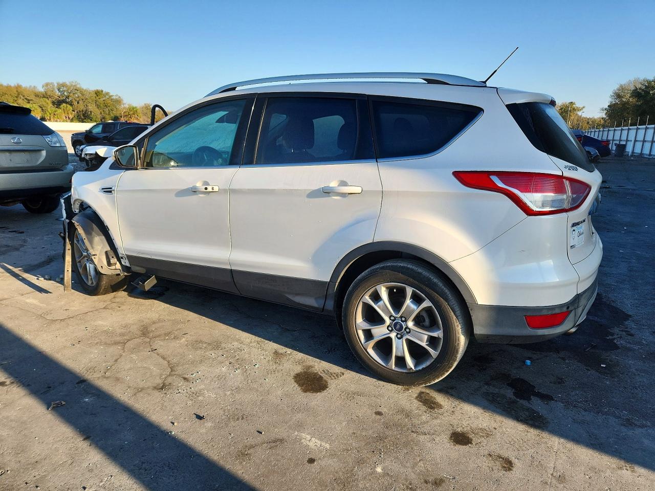 2014 FORD ESCAPE TITANIUM photo 3