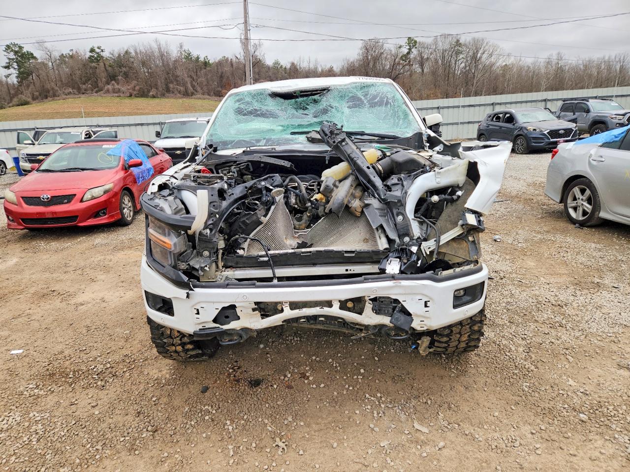 2024 FORD F150 XLT photo 9