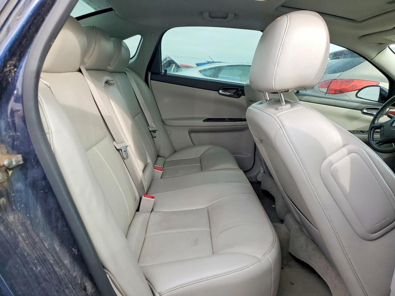 2009 CHEVROLET IMPALA LTZ photo 28