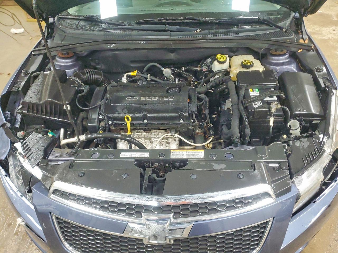 2014 CHEVROLET CRUZE LS photo 31