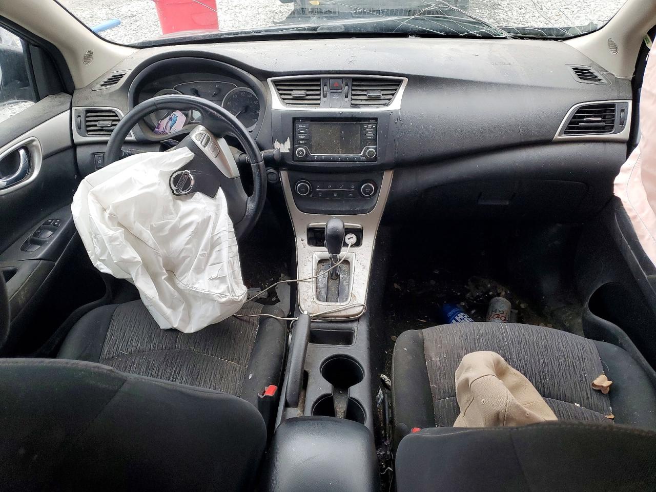 2015 NISSAN SENTRA photo 8