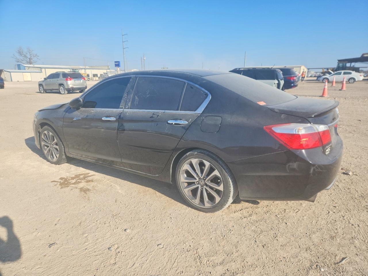 2015 HONDA ACCORD SPORT photo 2