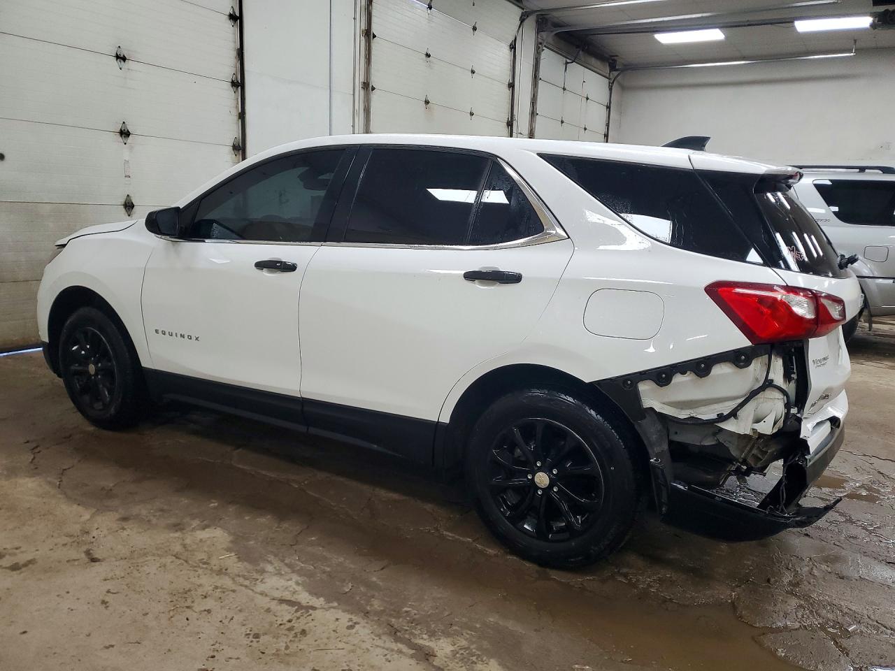2020 CHEVROLET EQUINOX LT photo 3