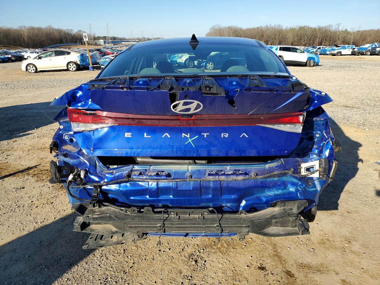 2025 HYUNDAI ELANTRA SEL SPORT photo 16