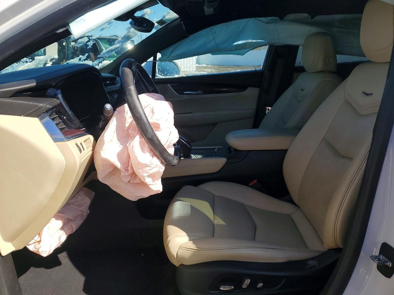 2018 CADILLAC XT5 LUXURY photo 19