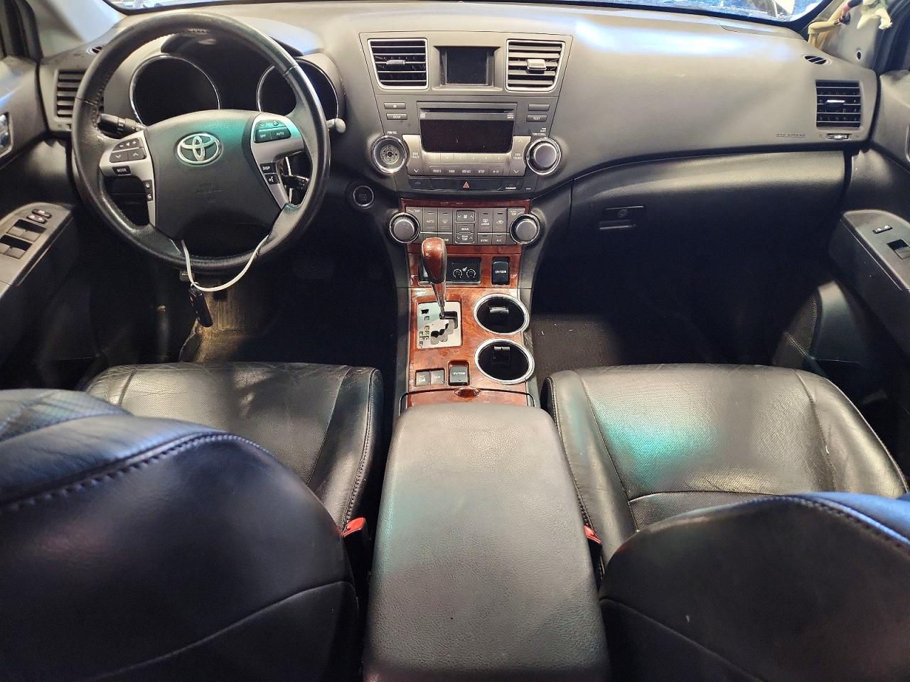 2011 TOYOTA HIGHLANDER LIMITED photo 15