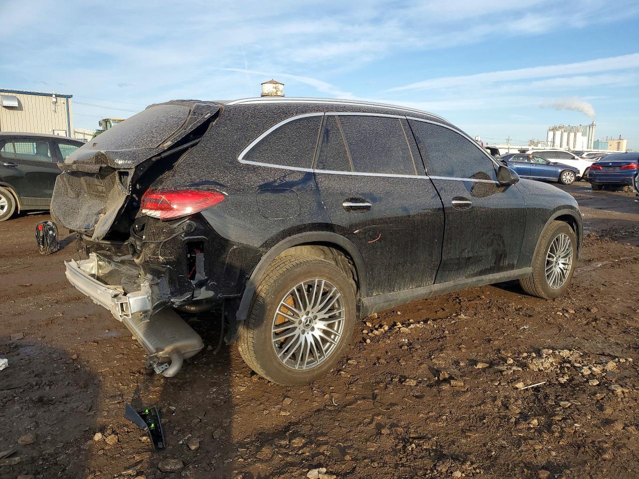 2025 MERCEDES-BENZ GLC 300 4MATIC photo 3