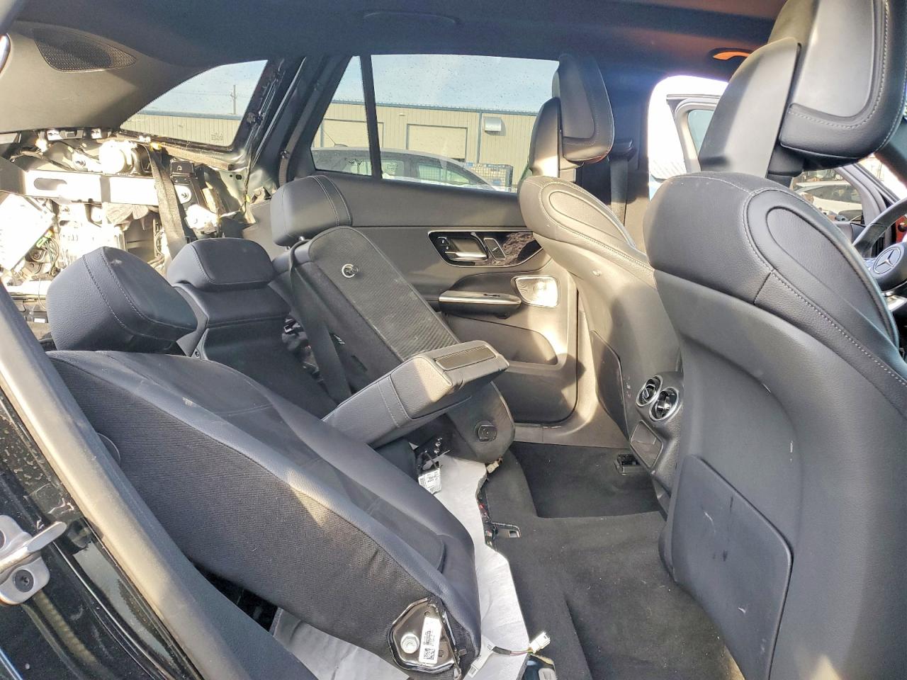 2025 MERCEDES-BENZ GLC 300 4MATIC photo 10