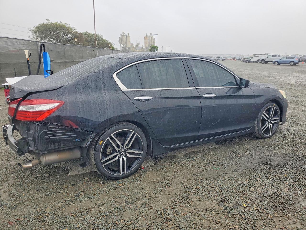 2016 HONDA ACCORD SPORT photo 5