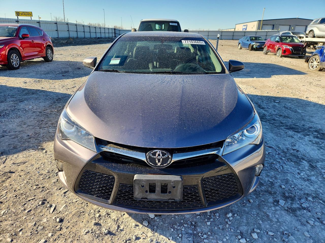 2017 TOYOTA CAMRY SE photo 13