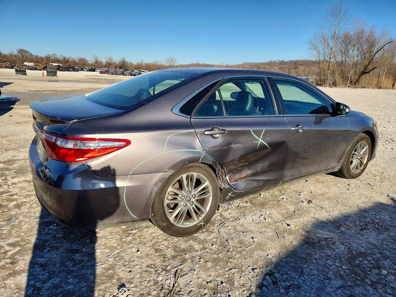 2017 TOYOTA CAMRY SE photo 7