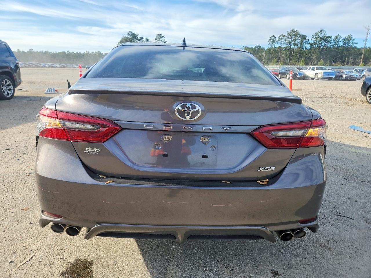 2022 TOYOTA CAMRY TRD photo 11