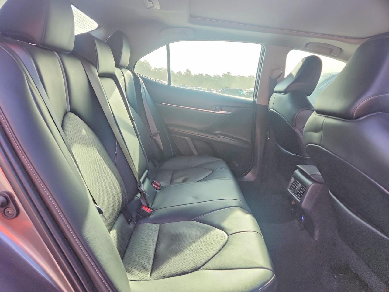 2022 TOYOTA CAMRY TRD photo 19