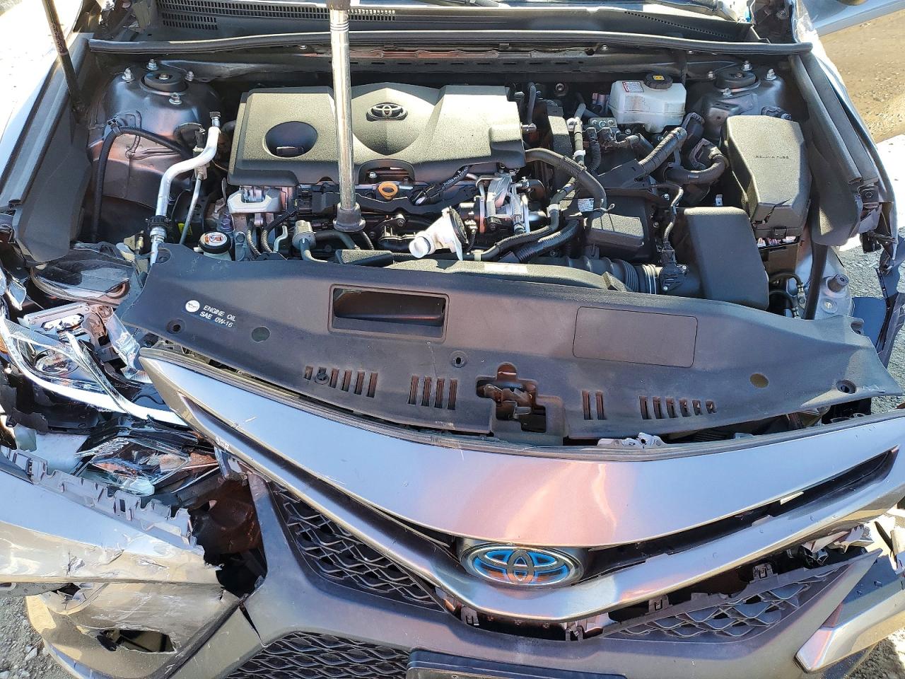2020 TOYOTA CAMRY SE photo 11