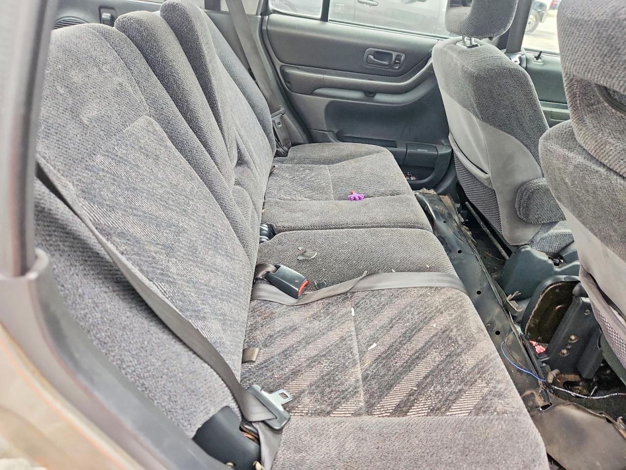1999 HONDA CR-V LX photo 21