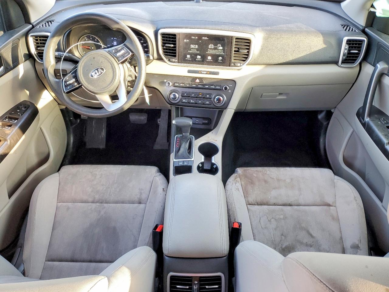 2020 KIA SPORTAGE LX photo 8