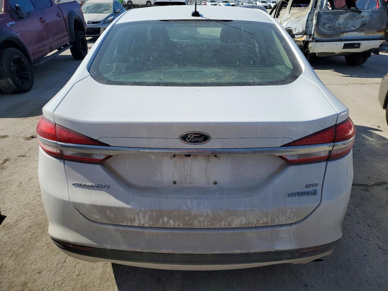 2017 FORD FUSION SE HYBRID photo 6