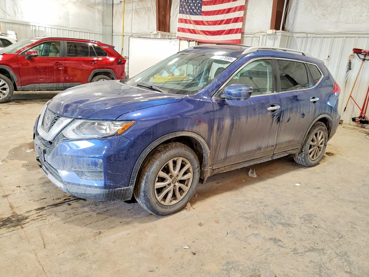 2017 NISSAN ROGUE