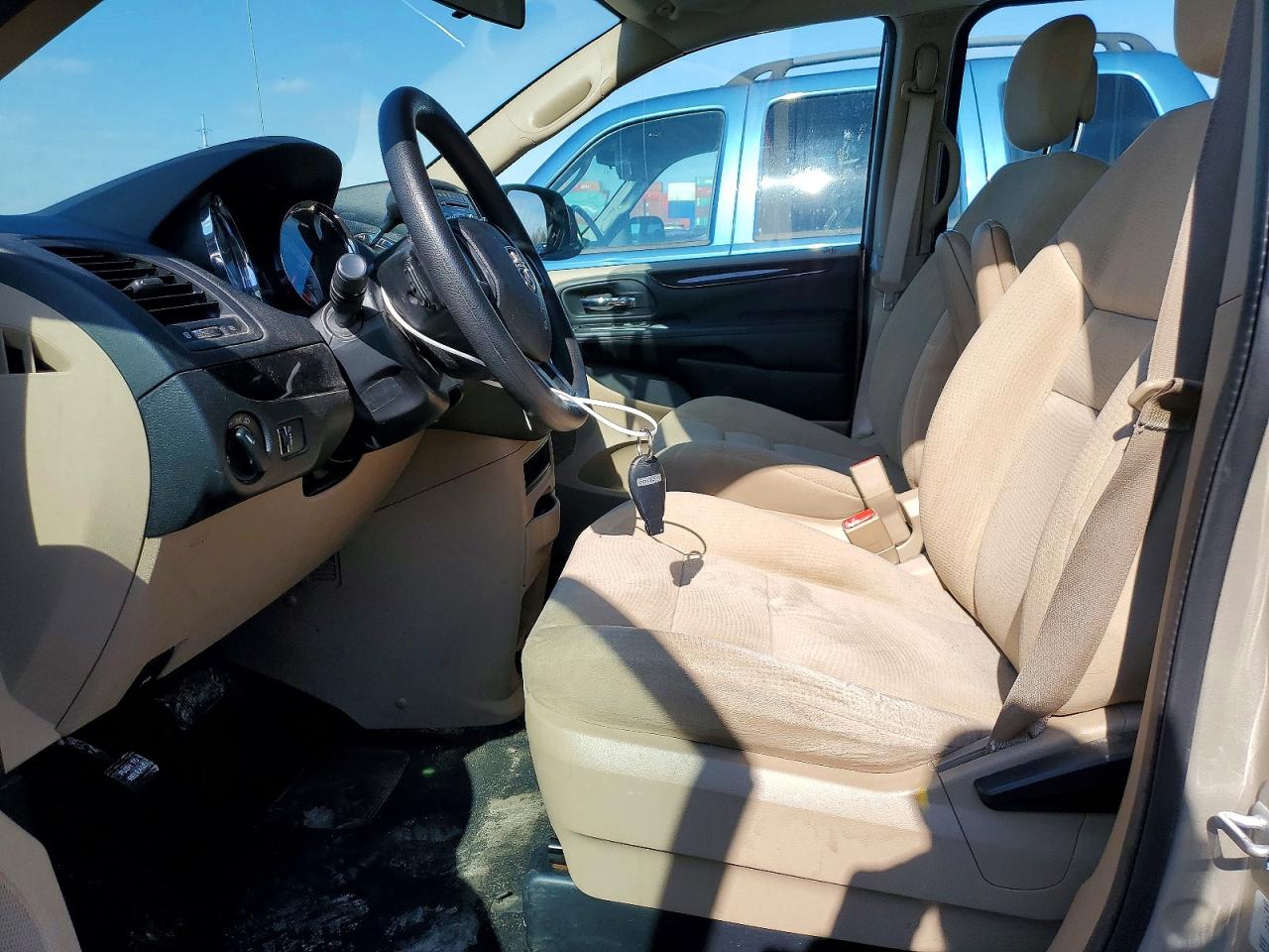 2015 DODGE GRAND CARAVAN SE photo 7