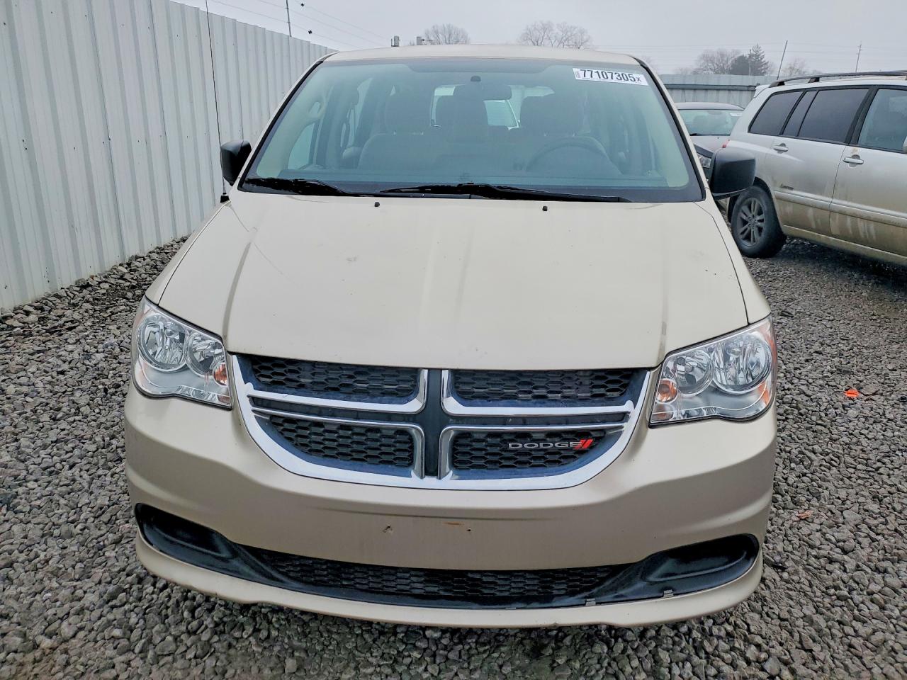 2015 DODGE GRAND CARAVAN SE photo 5