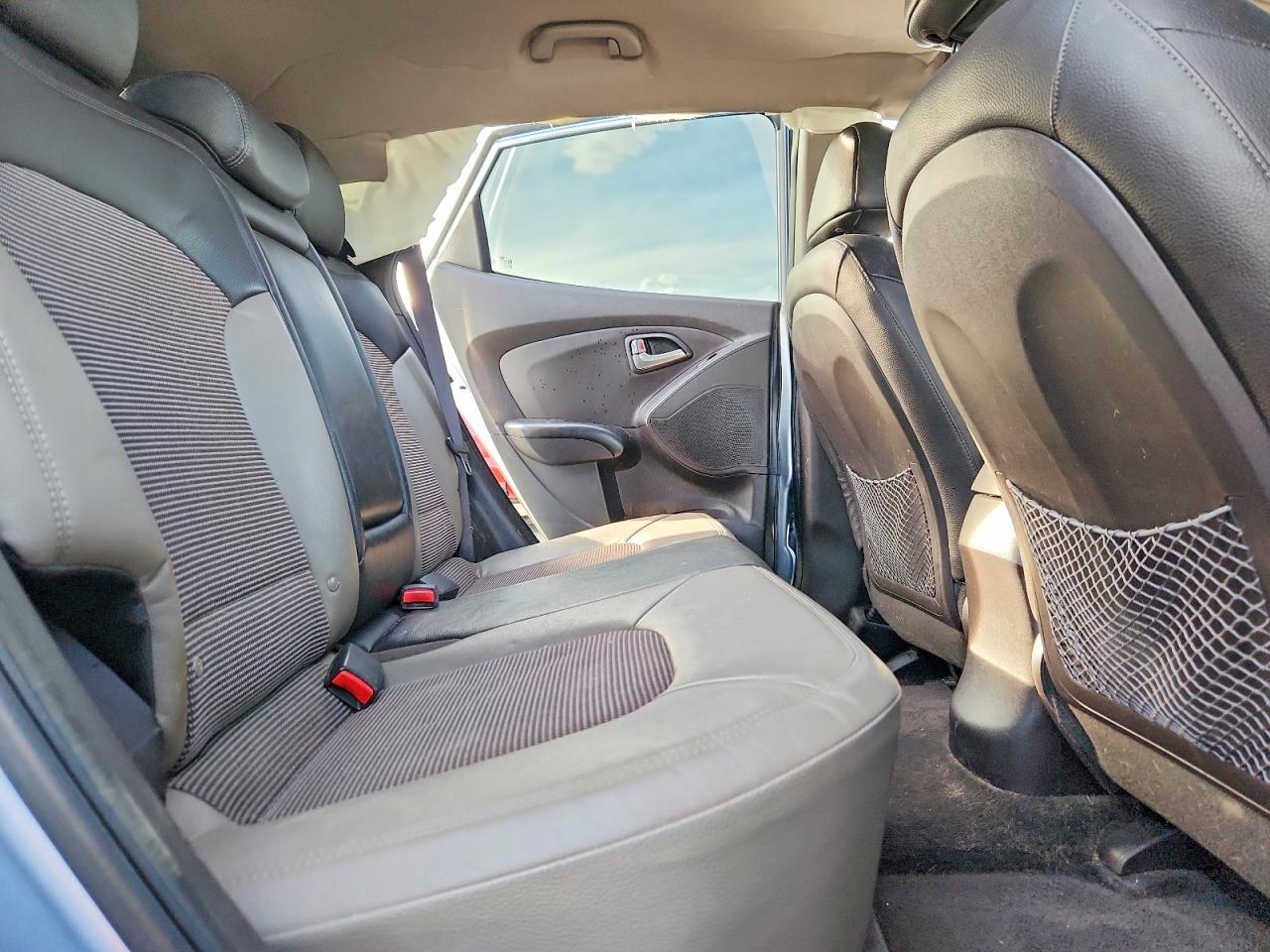 2012 HYUNDAI TUCSON GLS photo 19