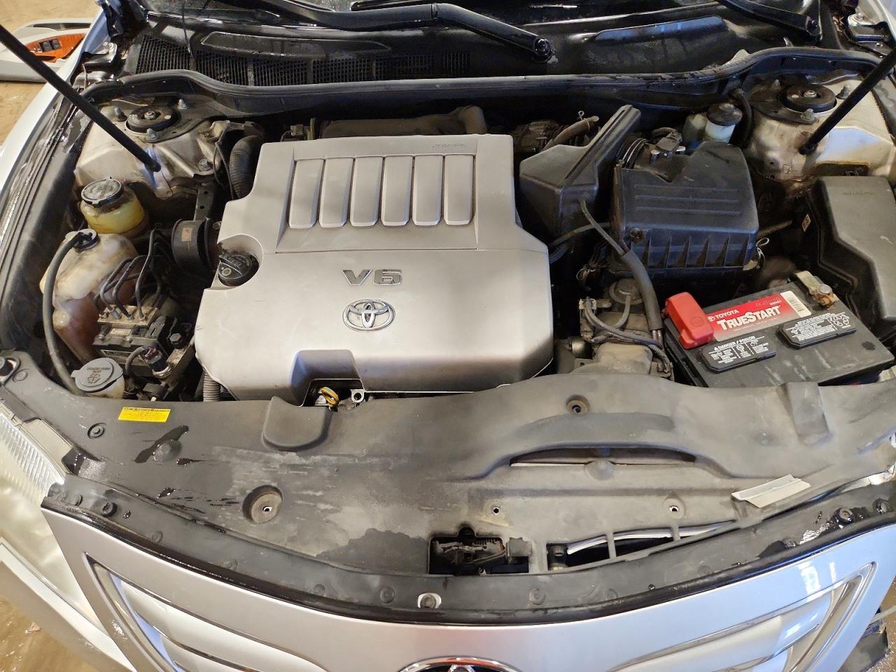 2010 TOYOTA CAMRY XLE V6 photo 21