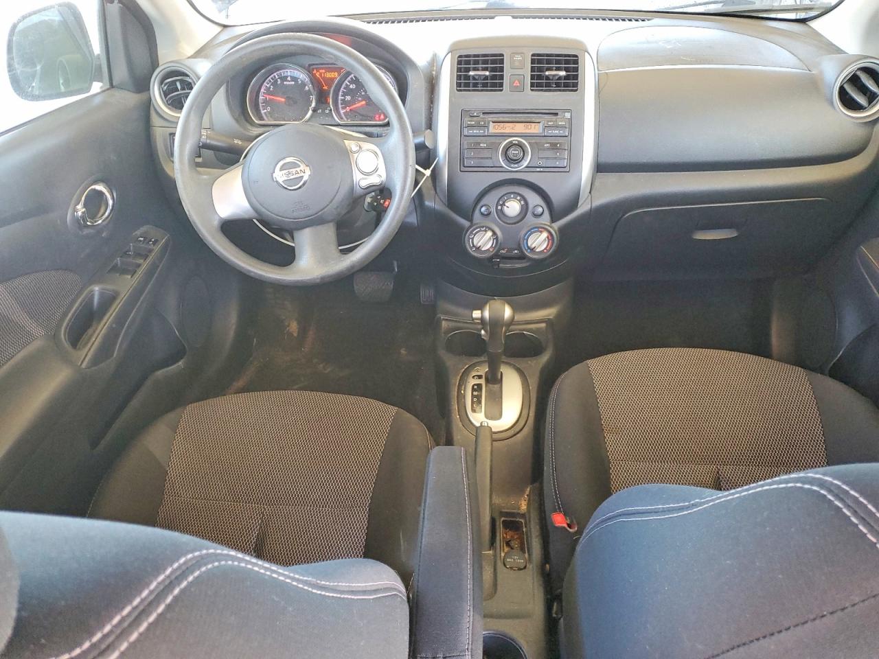 2014 NISSAN VERSA S photo 8