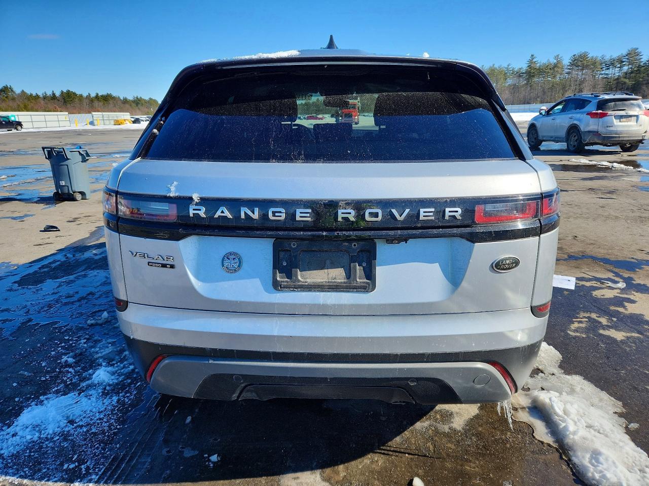 2018 LAND ROVER RANGE ROVER VELAR S photo 6