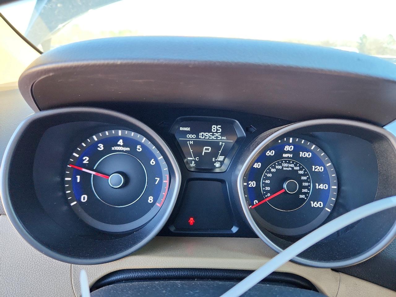 2013 HYUNDAI ELANTRA GLS photo 17