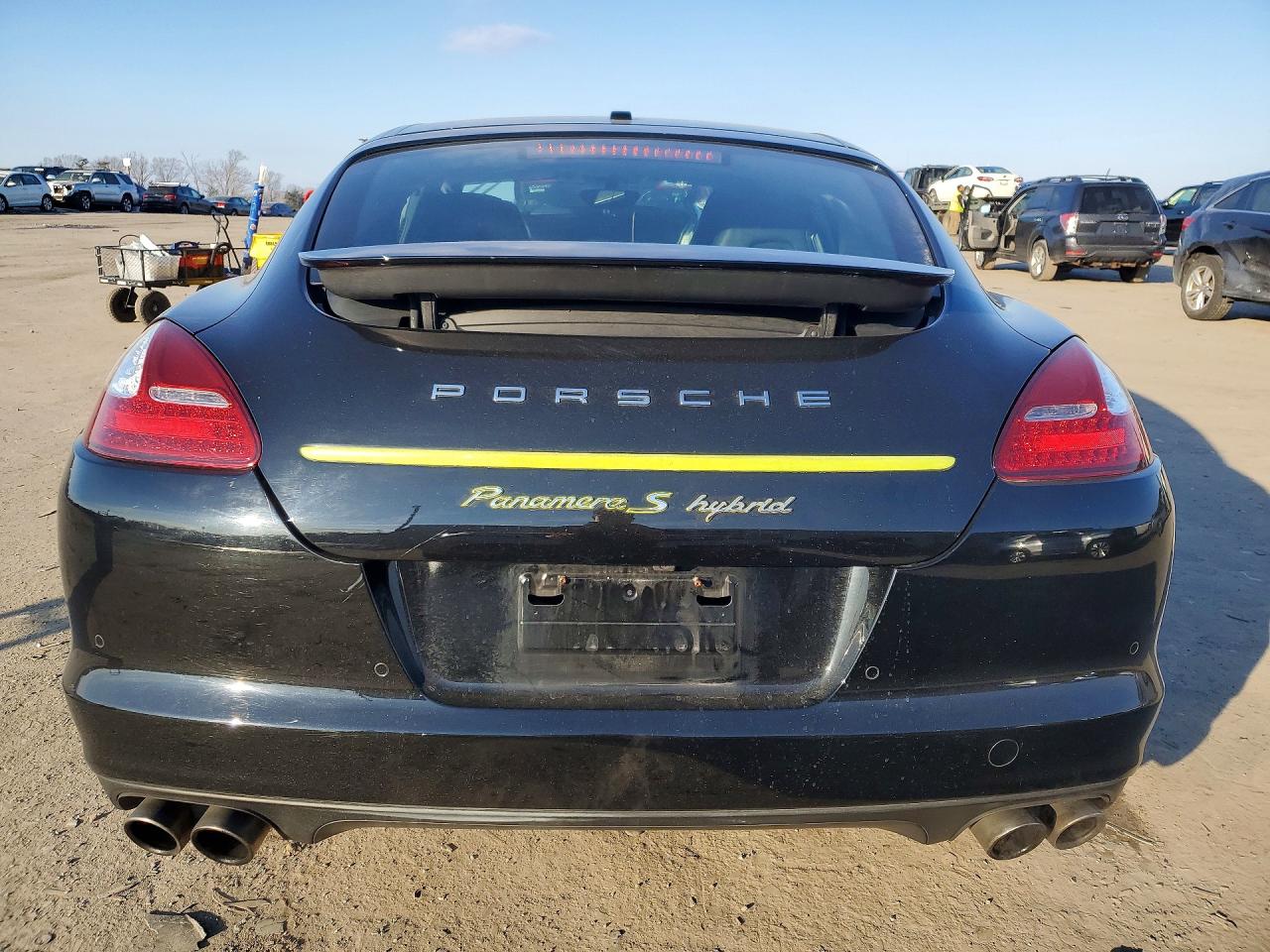 2012 PORSCHE PANAMERA S HYBRID photo 16