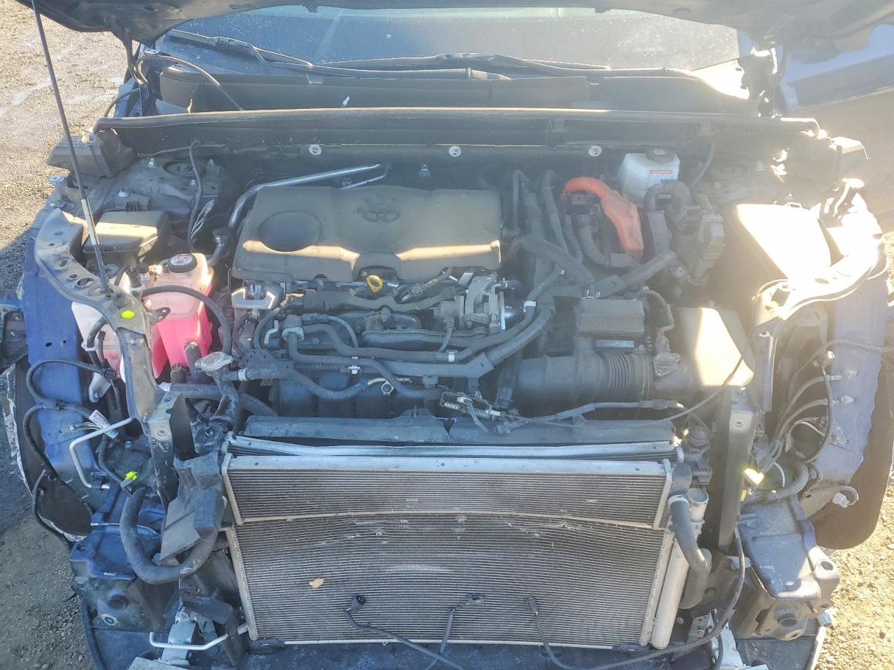 2021 TOYOTA VENZA LE photo 23