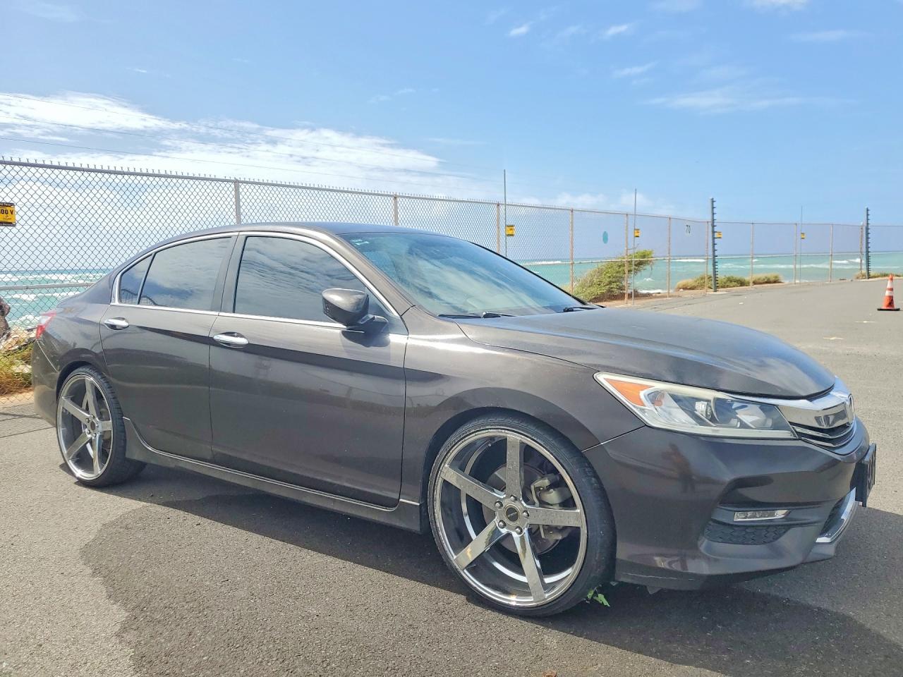 2016 HONDA ACCORD SPORT photo 4
