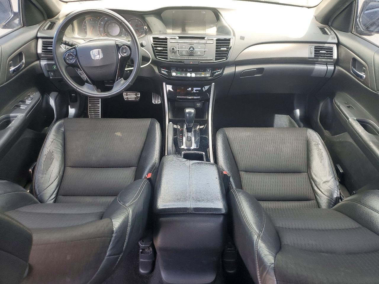 2016 HONDA ACCORD SPORT photo 8