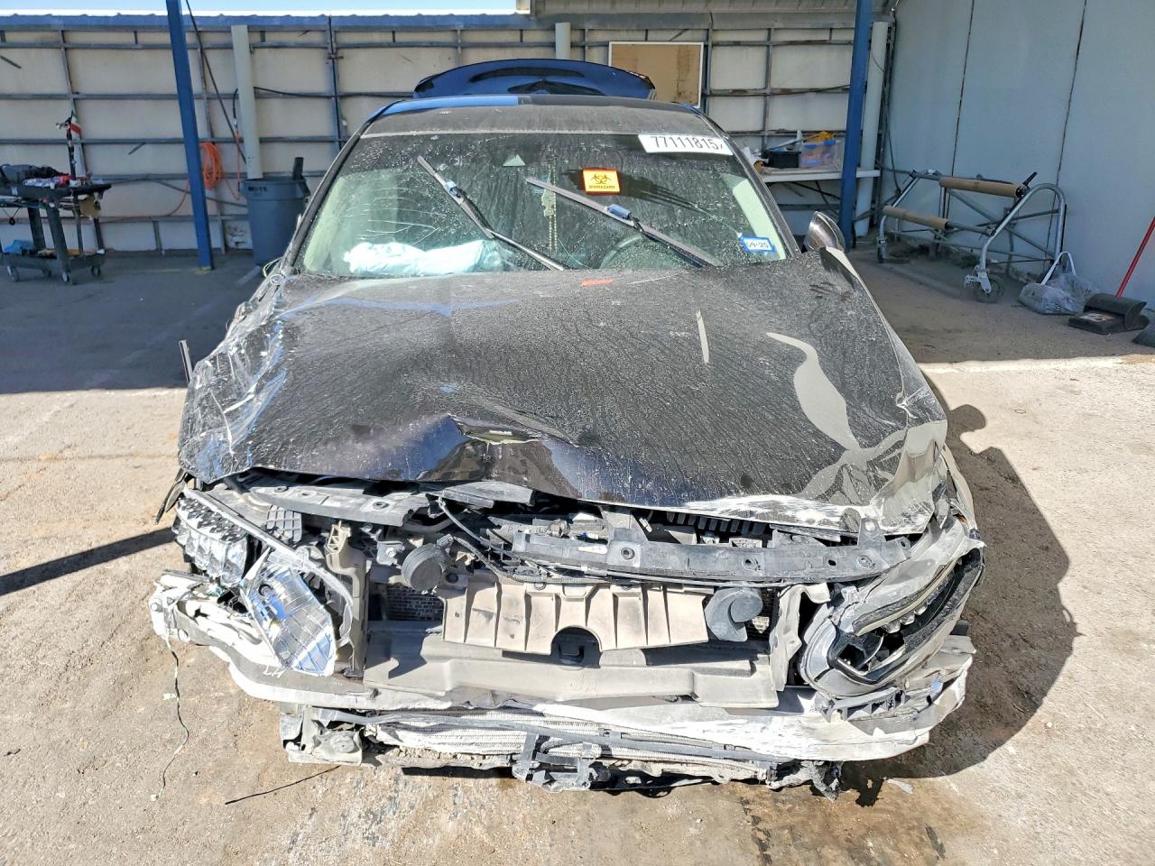 2018 HONDA ACCORD LX photo 9