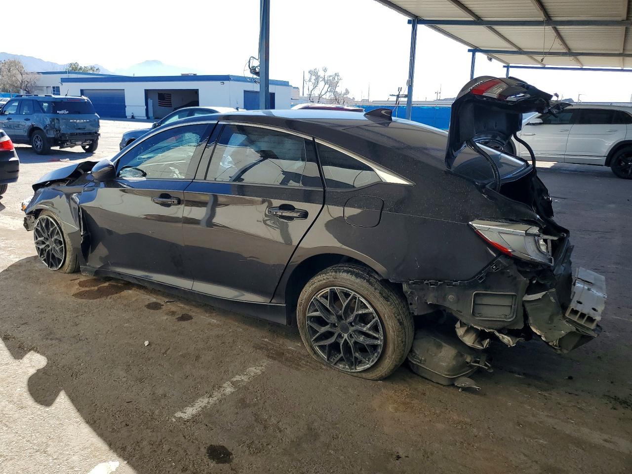 2018 HONDA ACCORD LX photo 3