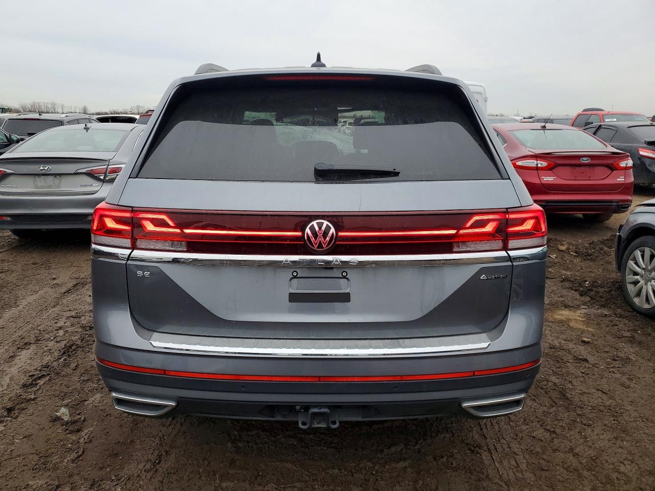 2024 VOLKSWAGEN ATLAS SE photo 16