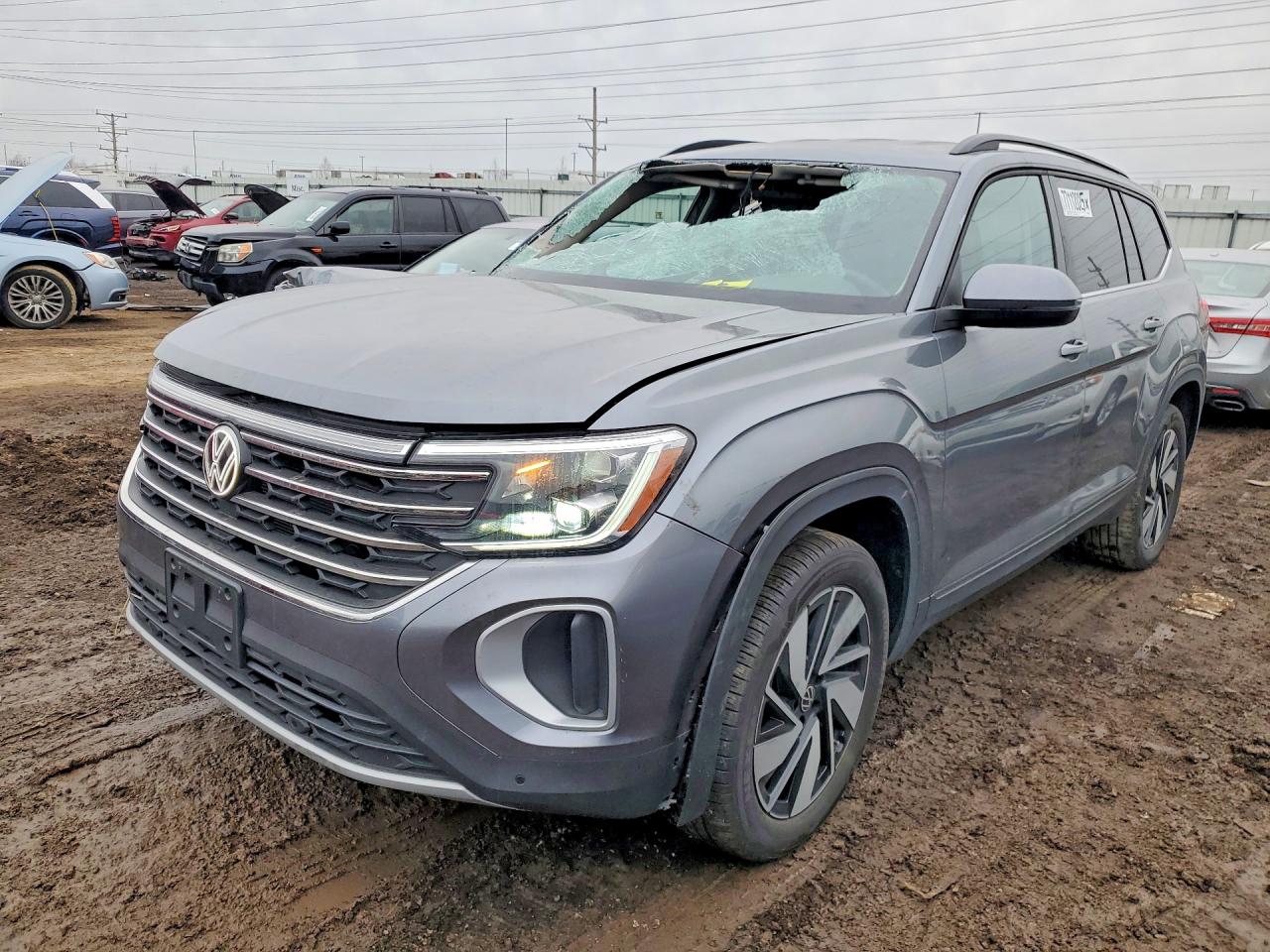 2024 VOLKSWAGEN ATLAS SE photo 2