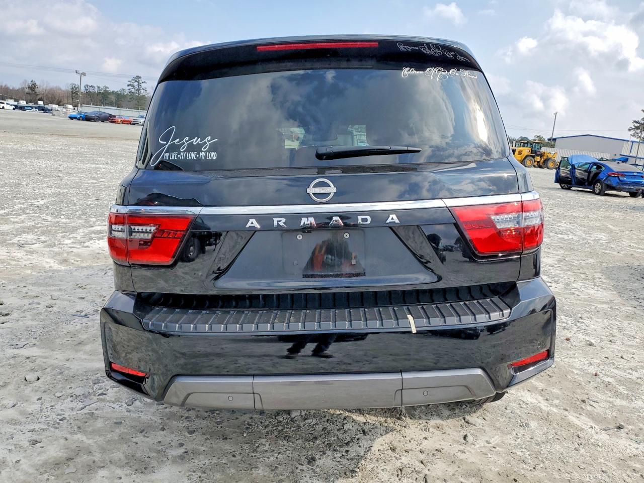 2023 NISSAN ARMADA SV photo 6