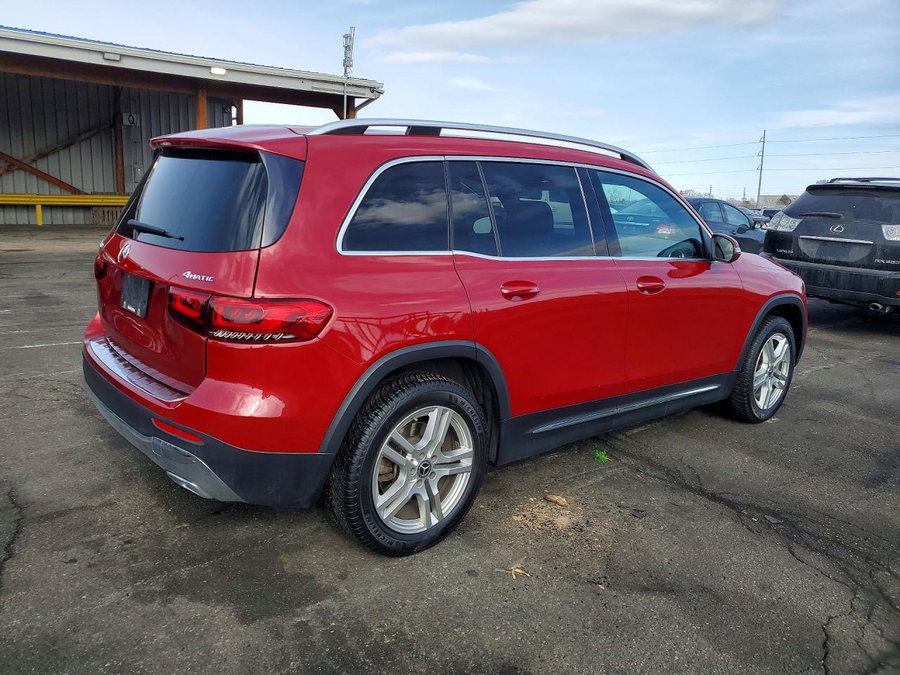 2020 MERCEDES-BENZ GLB 250 4MATIC photo 3