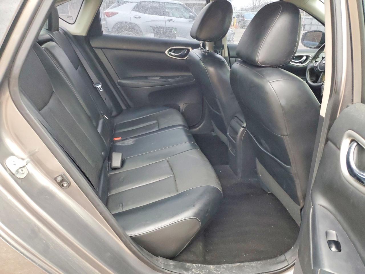 2016 NISSAN SENTRA S photo 19
