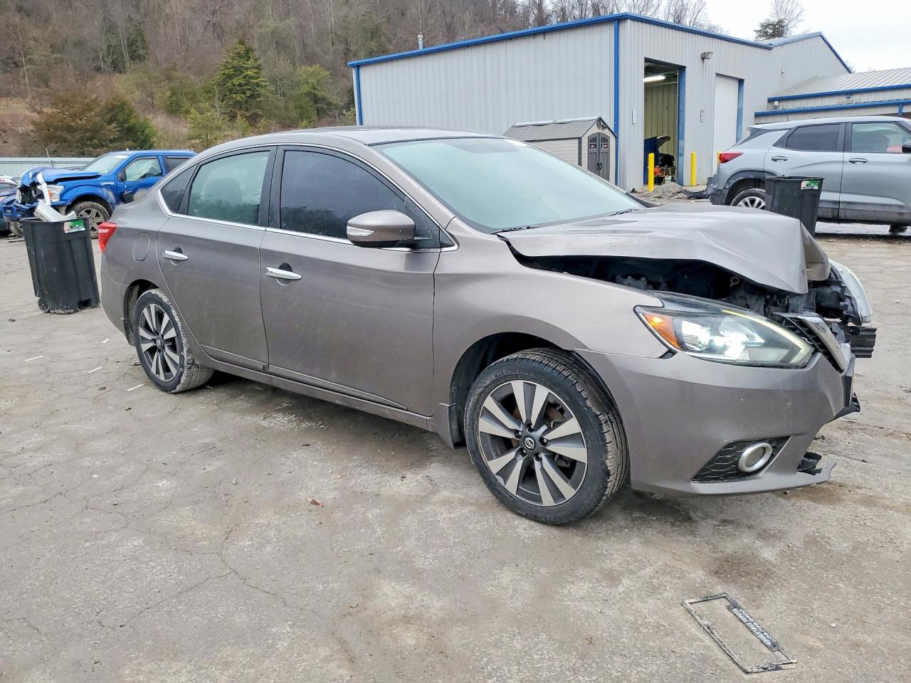 2016 NISSAN SENTRA S photo 7