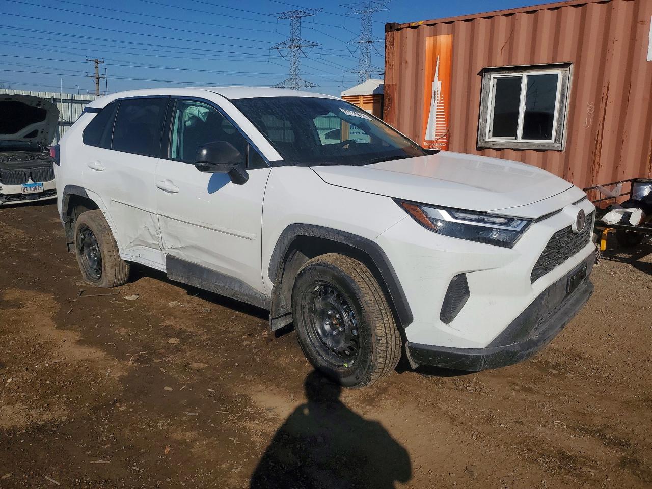 2025 TOYOTA RAV4 LE photo 4