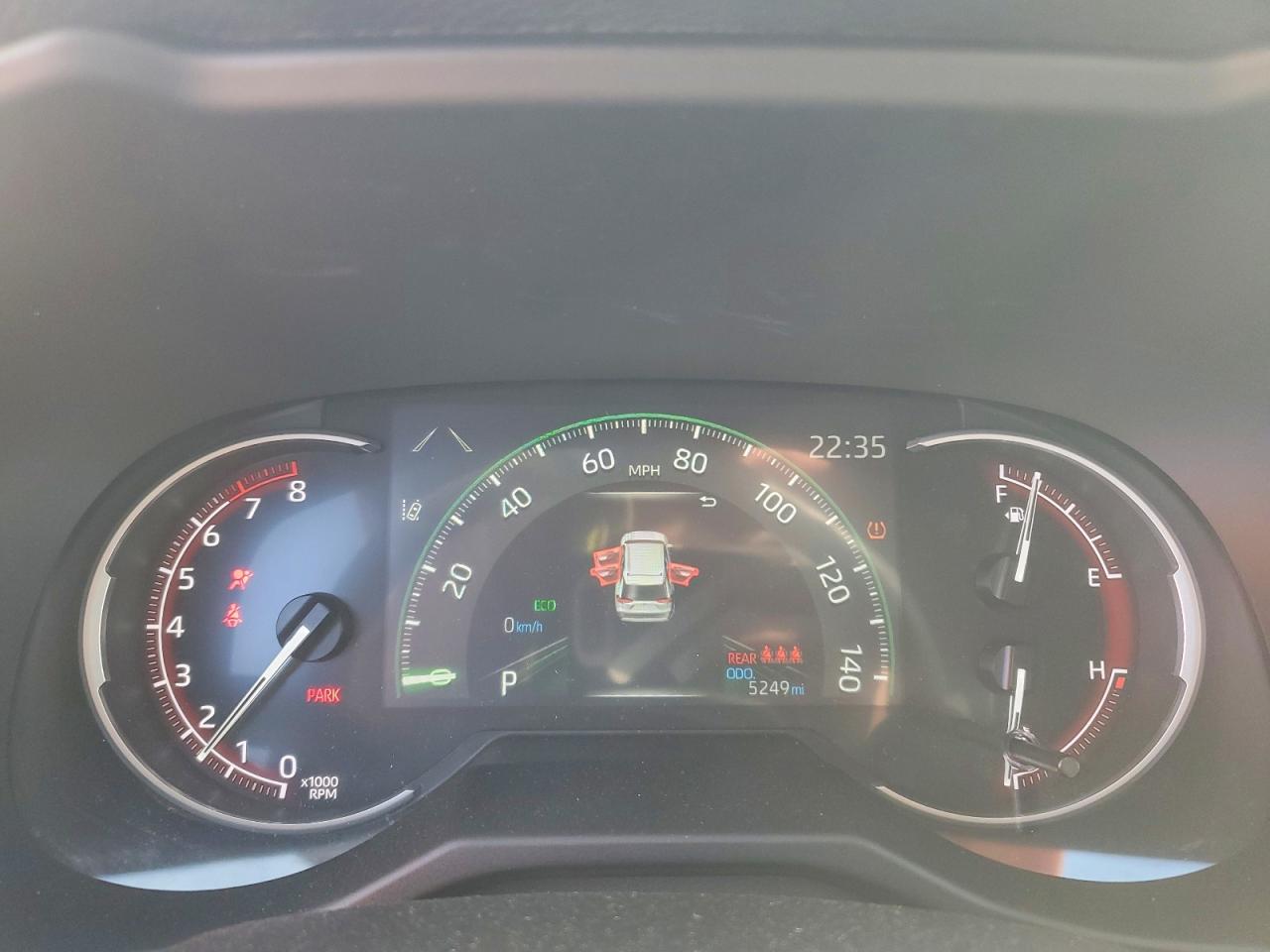 2025 TOYOTA RAV4 LE photo 9