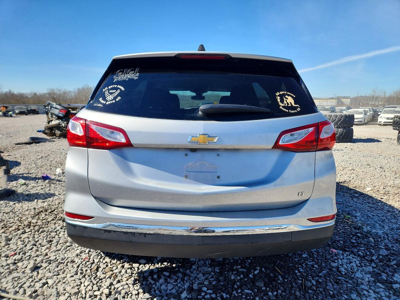 2020 CHEVROLET EQUINOX LT photo 6
