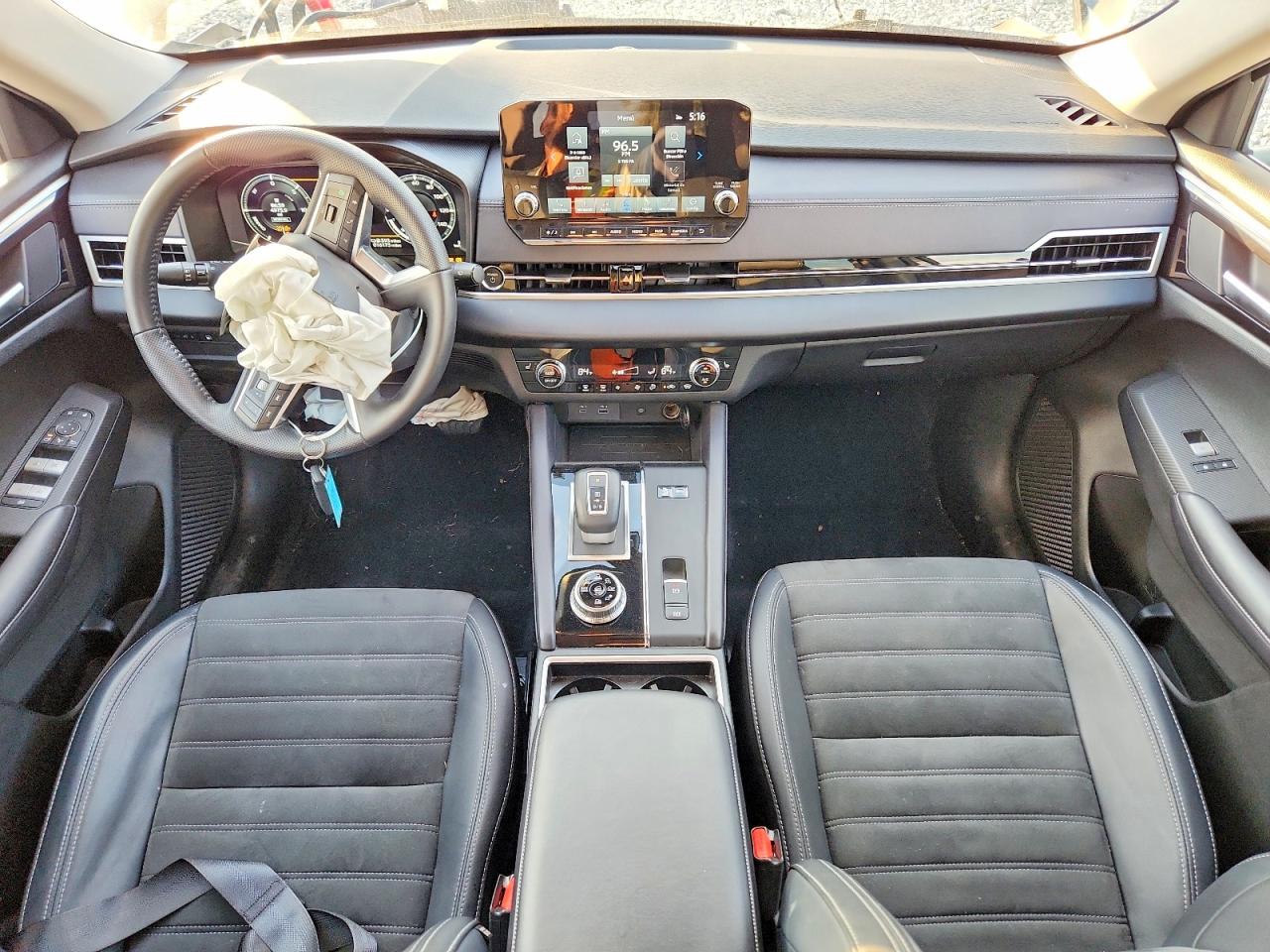 2025 MITSUBISHI OUTLANDER SE photo 8