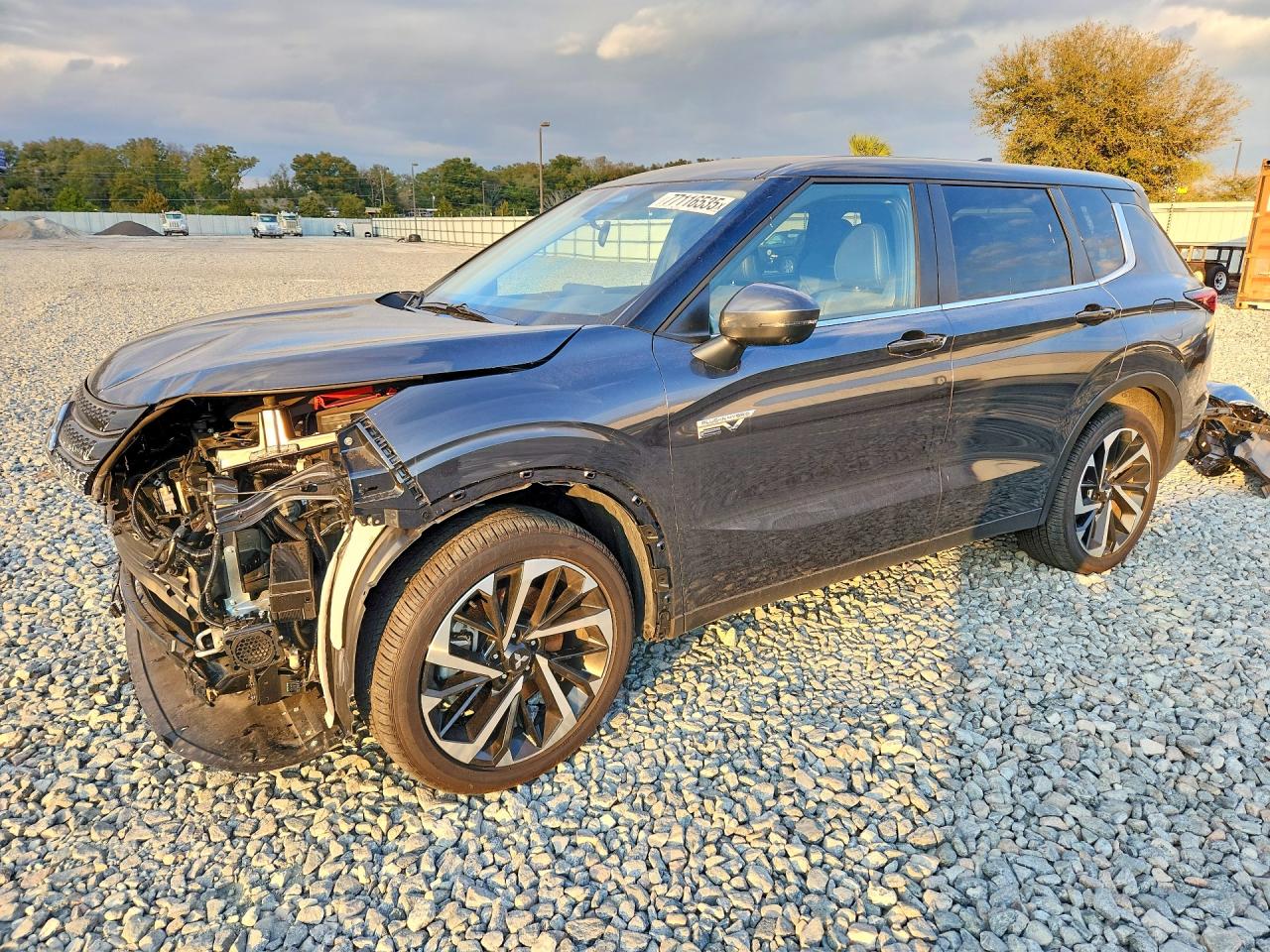 2025 MITSUBISHI OUTLANDER