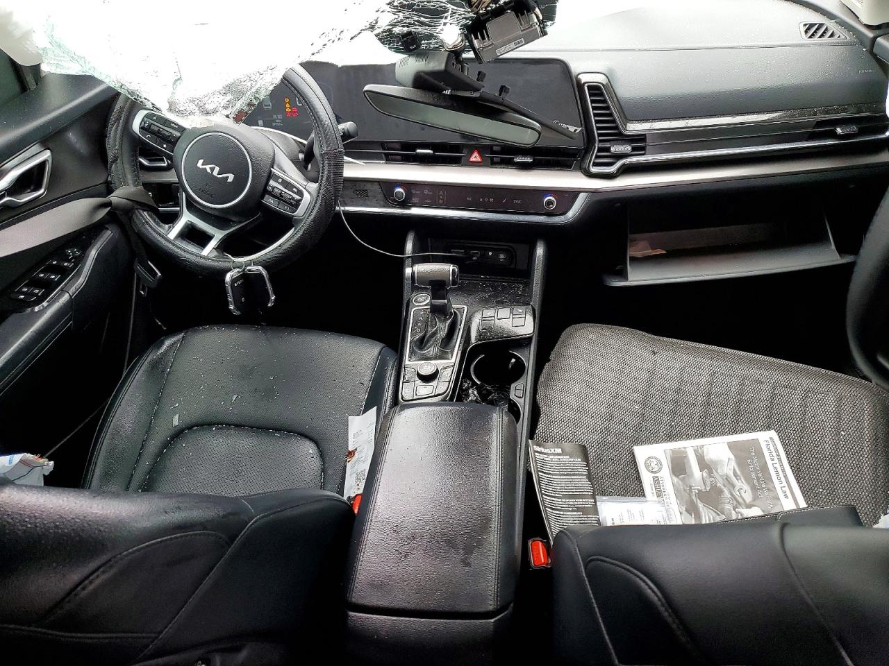 2025 KIA SPORTAGE EX photo 8