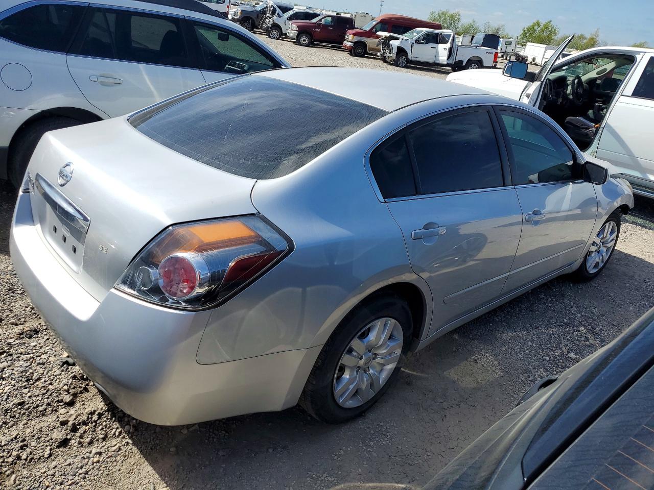 2012 NISSAN ALTIMA BASE photo 3