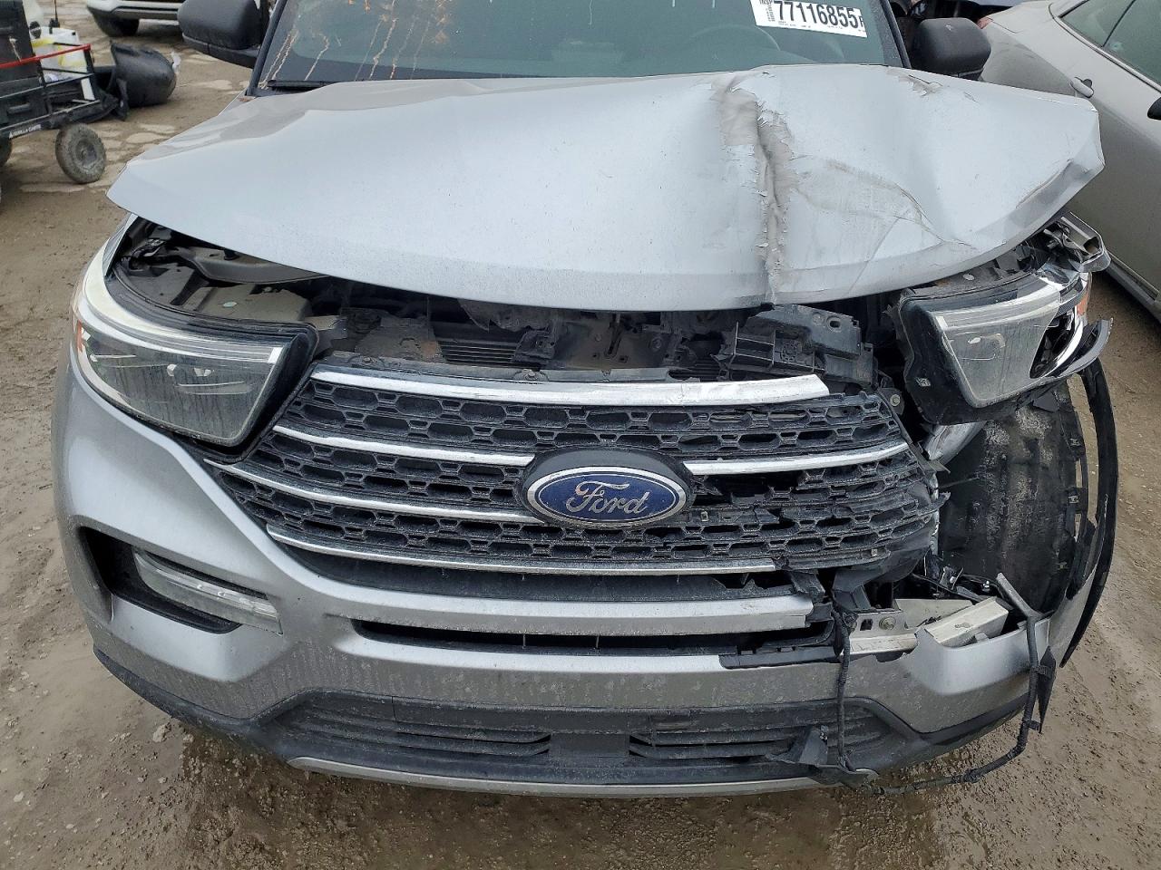 2020 FORD EXPLORER XLT photo 12