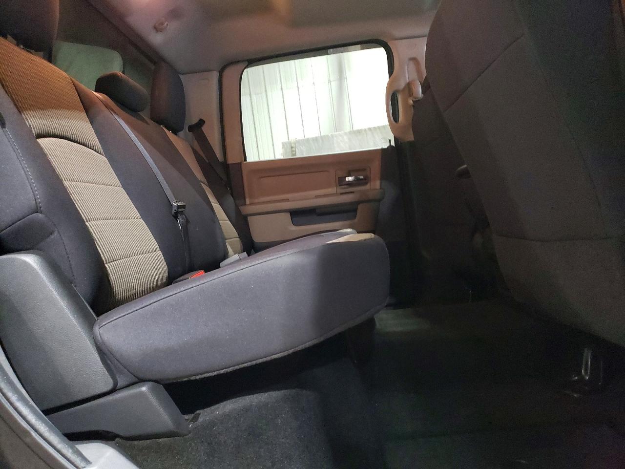 2011 DODGE RAM 1500 photo 10
